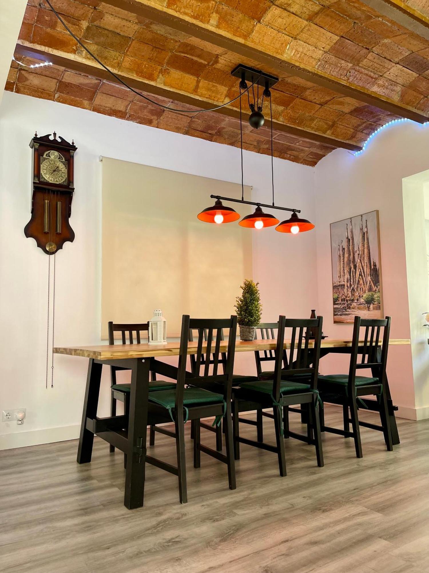 Villa Paradise, Urban Oasis By -Toprentalsbarcelona- エスプルグエス・デ・ジョブレガット エクステリア 写真